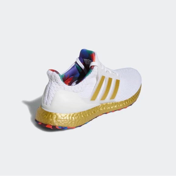 Adidas Ultraboost 5.0 DNA. Womens 11.5, Men’s 10.5 - Picture 11 of 13